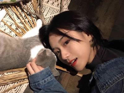 发朋友圈撩妹技巧，如何通过朋友圈撩妹引起关注
