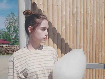 微信聊天撩妹技巧,微信撩妹聊天软件怎么跟女生聊天?