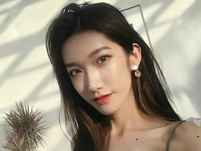 如何撩妹聊天开口，撩妹时第一句话说啥？
