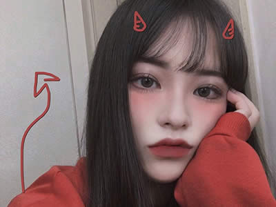 高情商撩妹幽默聊天术式,怎样和美女聊天的句子撩妹?